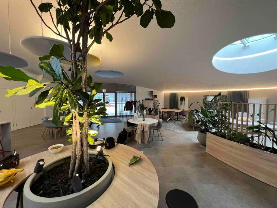 Brand New Modern Condo Built-In Mall Of Tripla Helsínquia Exterior foto