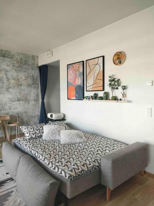 Brand New Modern Condo Built-In Mall Of Tripla Helsínquia Exterior foto